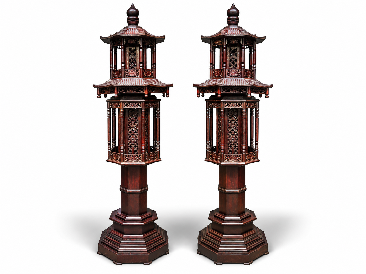 Qing Dynasty Red Sandalwood palace pair lanterns