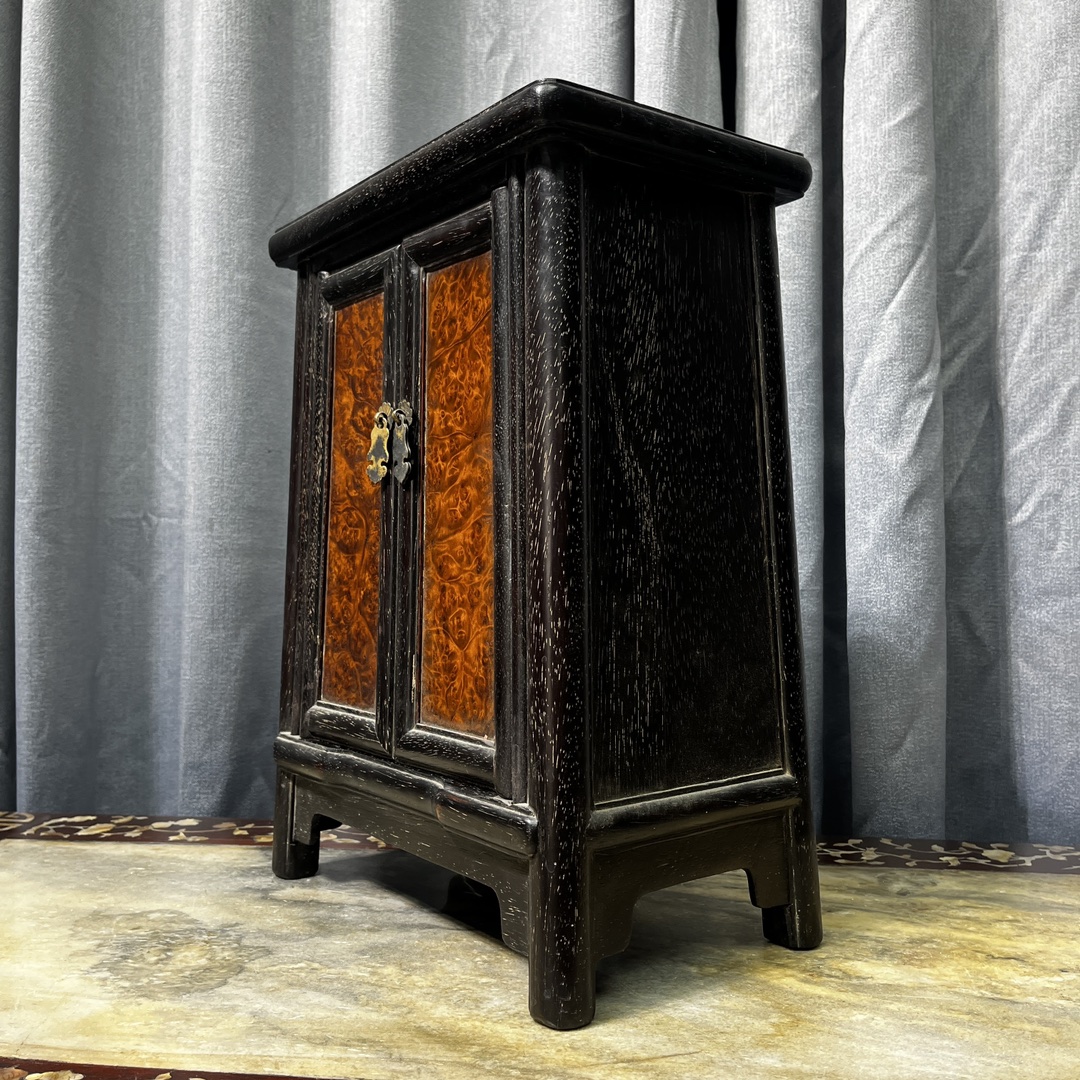 Qing Dynasty Rosewood orange coloured small rounded corner cabinet