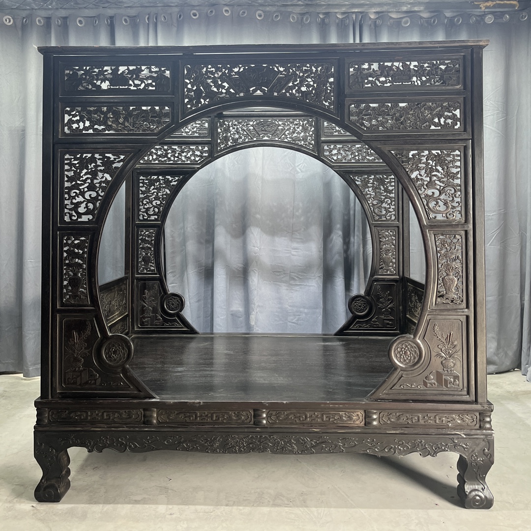 Qing Dynasty Red Sandalwood mandarin vase frame pattern bed