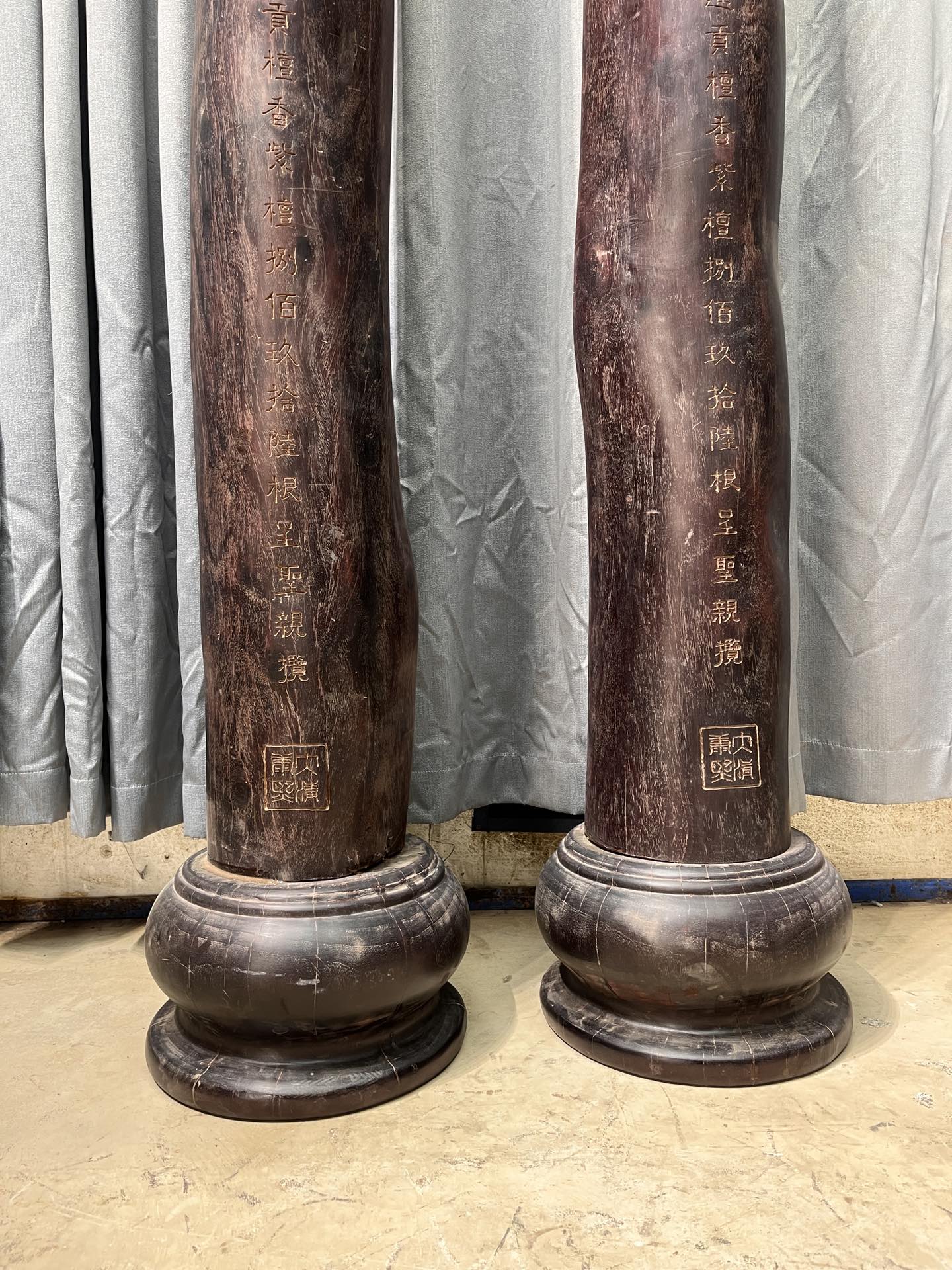Qing Dynasty Ebony wood hand carved base feng shui pillar