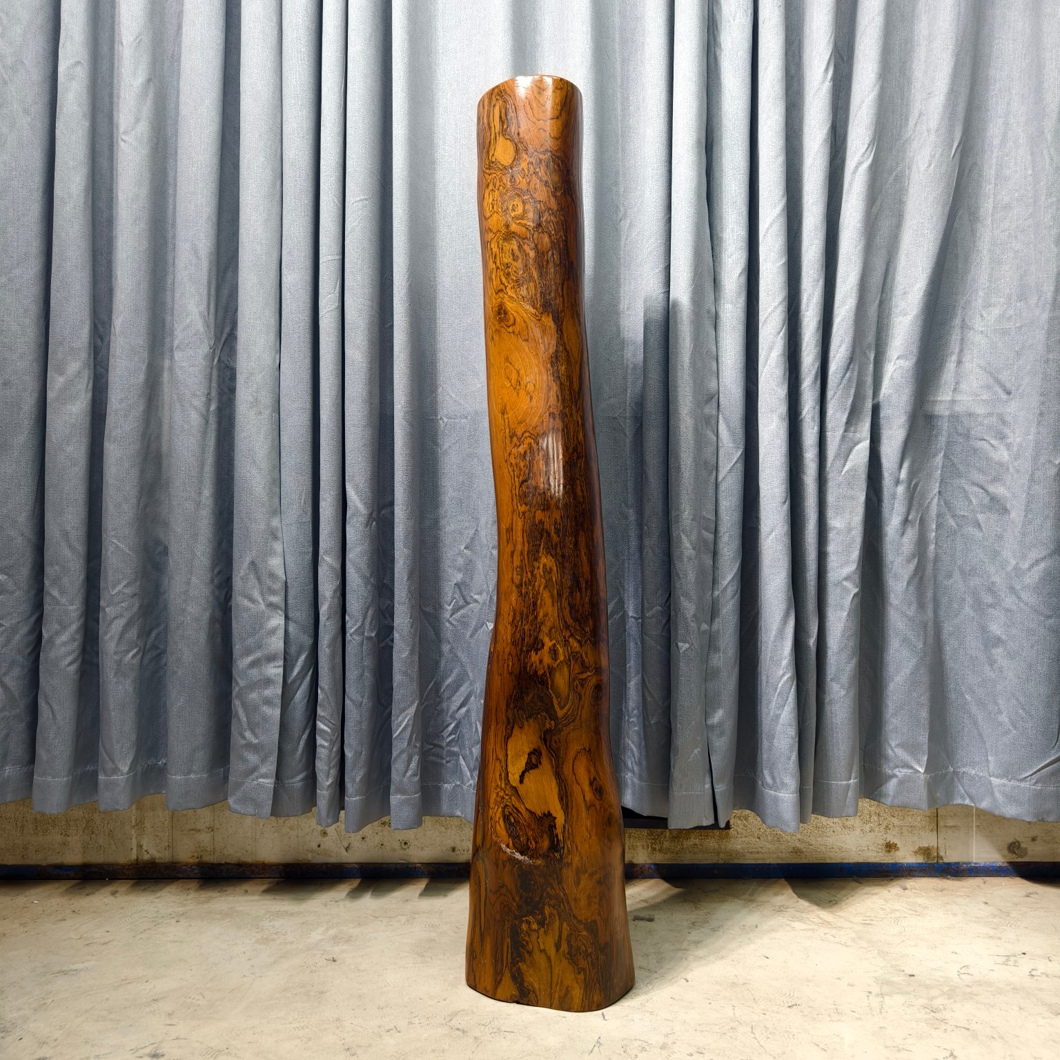 Qing Dynasty Rosewood hand-engraved feng shui pillar
