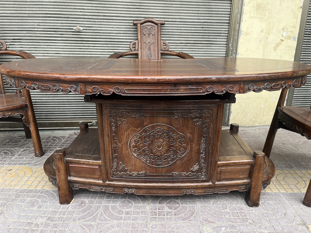 Qing Dynasty Rosewood hand-engraved tea Tables and chair set