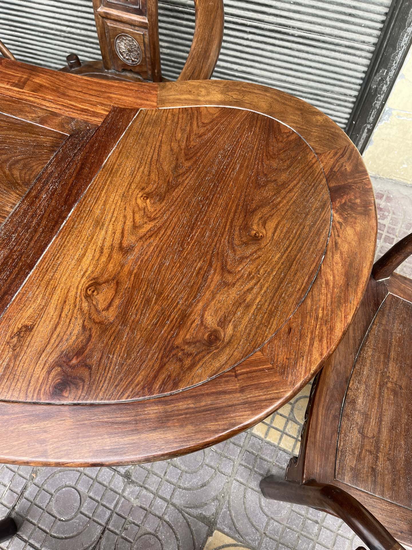 Qing Dynasty Rosewood hand-engraved tea Tables and chair set
