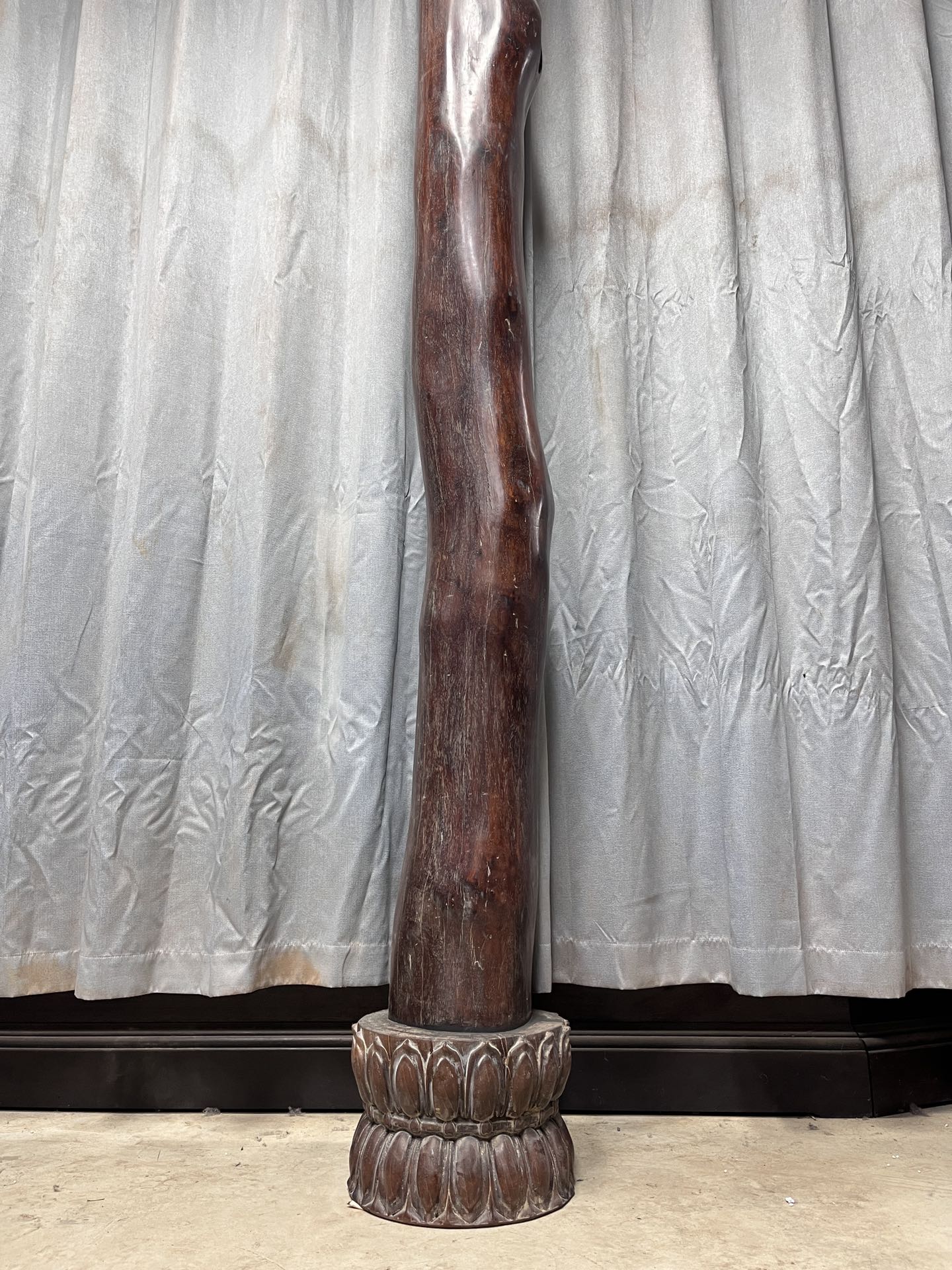 Qing Dynasty Red Sandalwood hand-carved smooth polished pillars