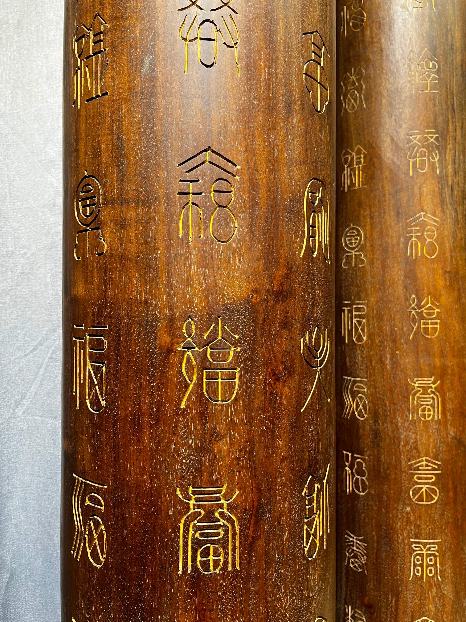 Qing Dynasty Rosewood gold-painted clouds and hundred blessing pair pillars