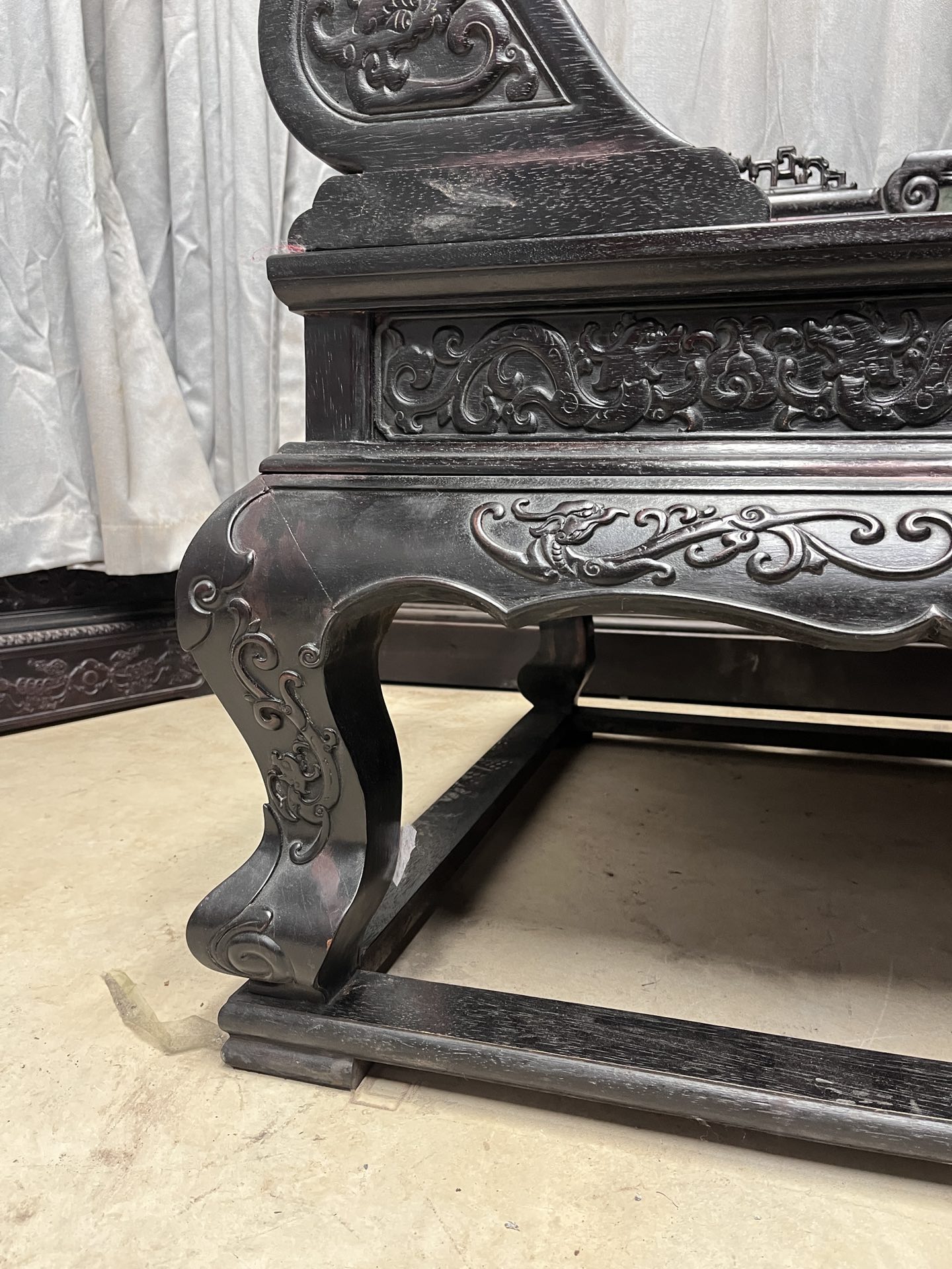 Qing Dynasty Rosewood inlaid jasper imperial concubine bed