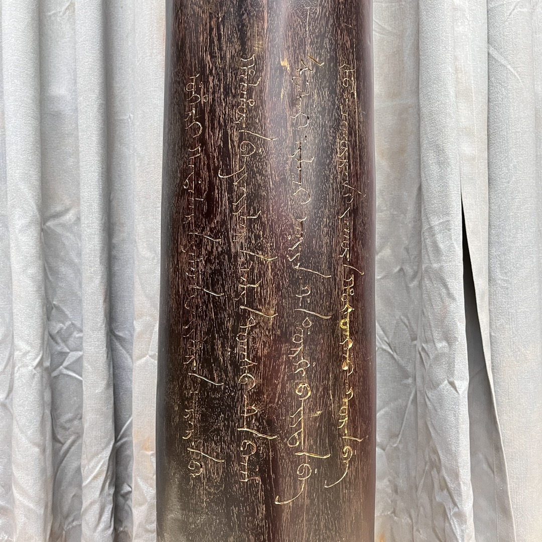 Qing Dynasty Red Sandalwood hand-carved smooth polished pillars