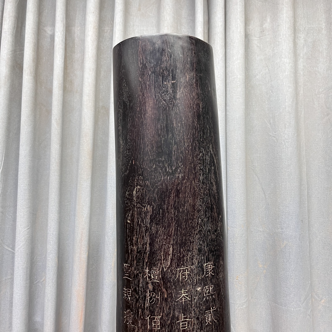 Qing Dynasty Red Sandalwood hand-carved smooth polished pillars