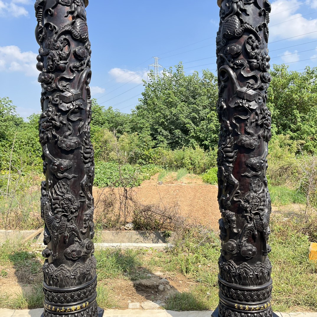 Qing Dynasty Red Sandalwood high-relief Qilin Xianbao Feng Shui a pair of pillars