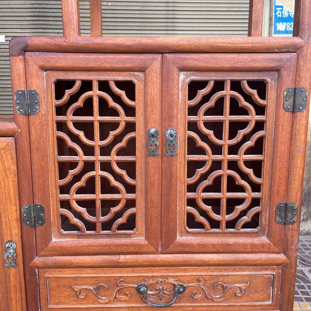 Qing Dynasty Huanghuali wood birds and flower pattern ancient collection rack