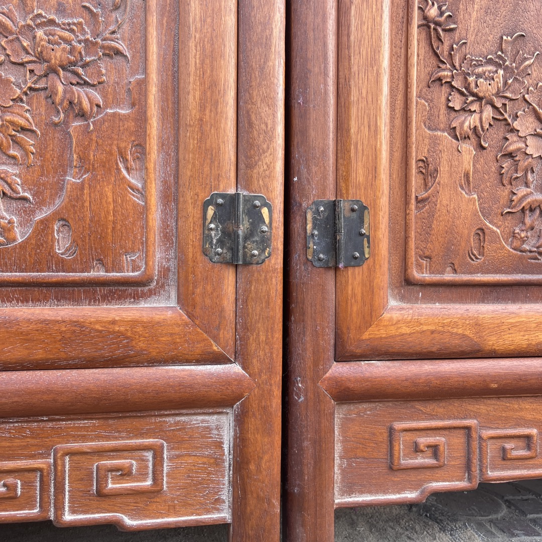 Qing Dynasty Huanghuali wood birds and flower pattern ancient collection rack