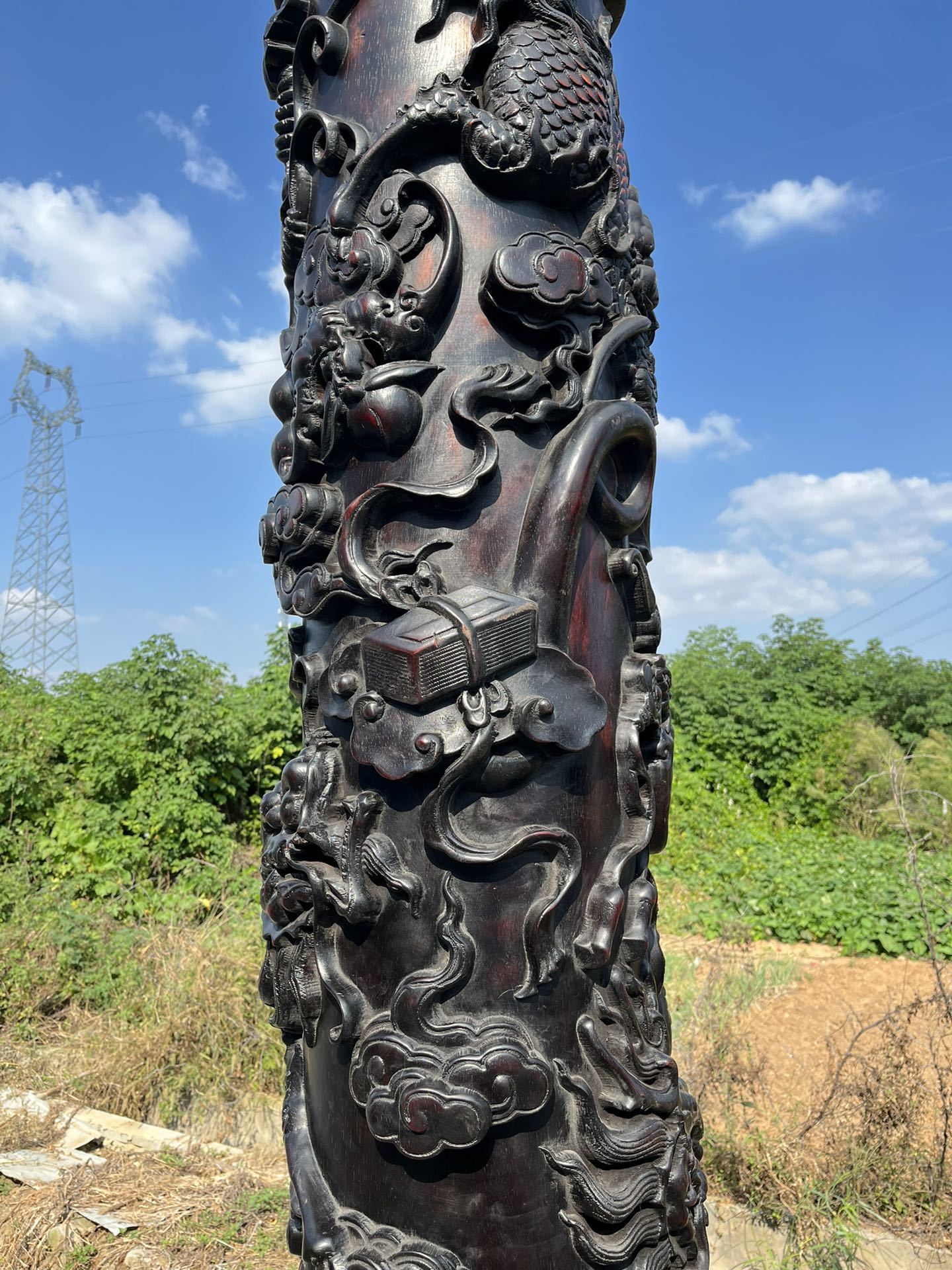 Qing Dynasty Red Sandalwood high-relief Qilin Xianbao Feng Shui a pair of pillars