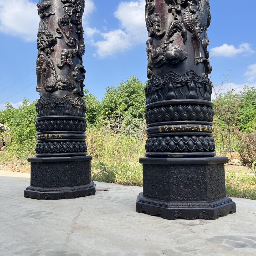 Qing Dynasty Red Sandalwood high-relief Qilin Xianbao Feng Shui a pair of pillars