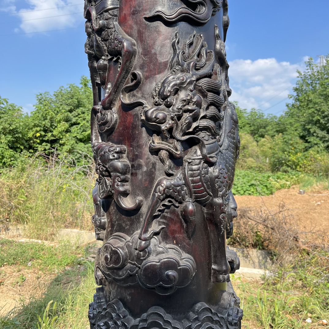 Qing Dynasty Red Sandalwood high-relief Qilin Xianbao Feng Shui a pair of pillars