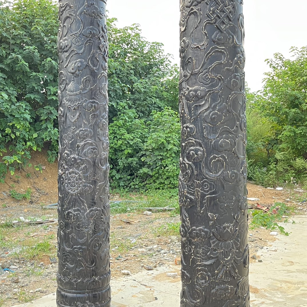 Qing Dynasty Red Sandalwood high-relief Feng Shui a pair of pillars