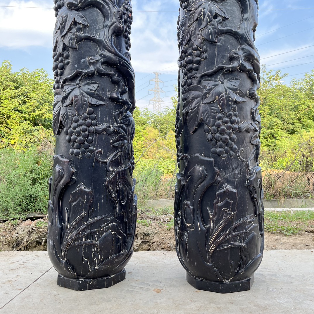 Qing Dynasty Red Sandalwood high-relief Feng Shui a pair of pillars