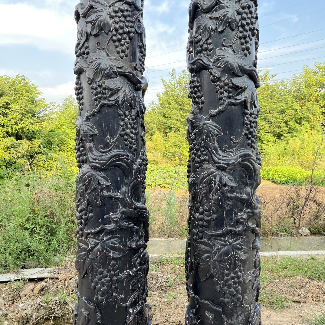 Qing Dynasty Red Sandalwood high-relief Feng Shui a pair of pillars