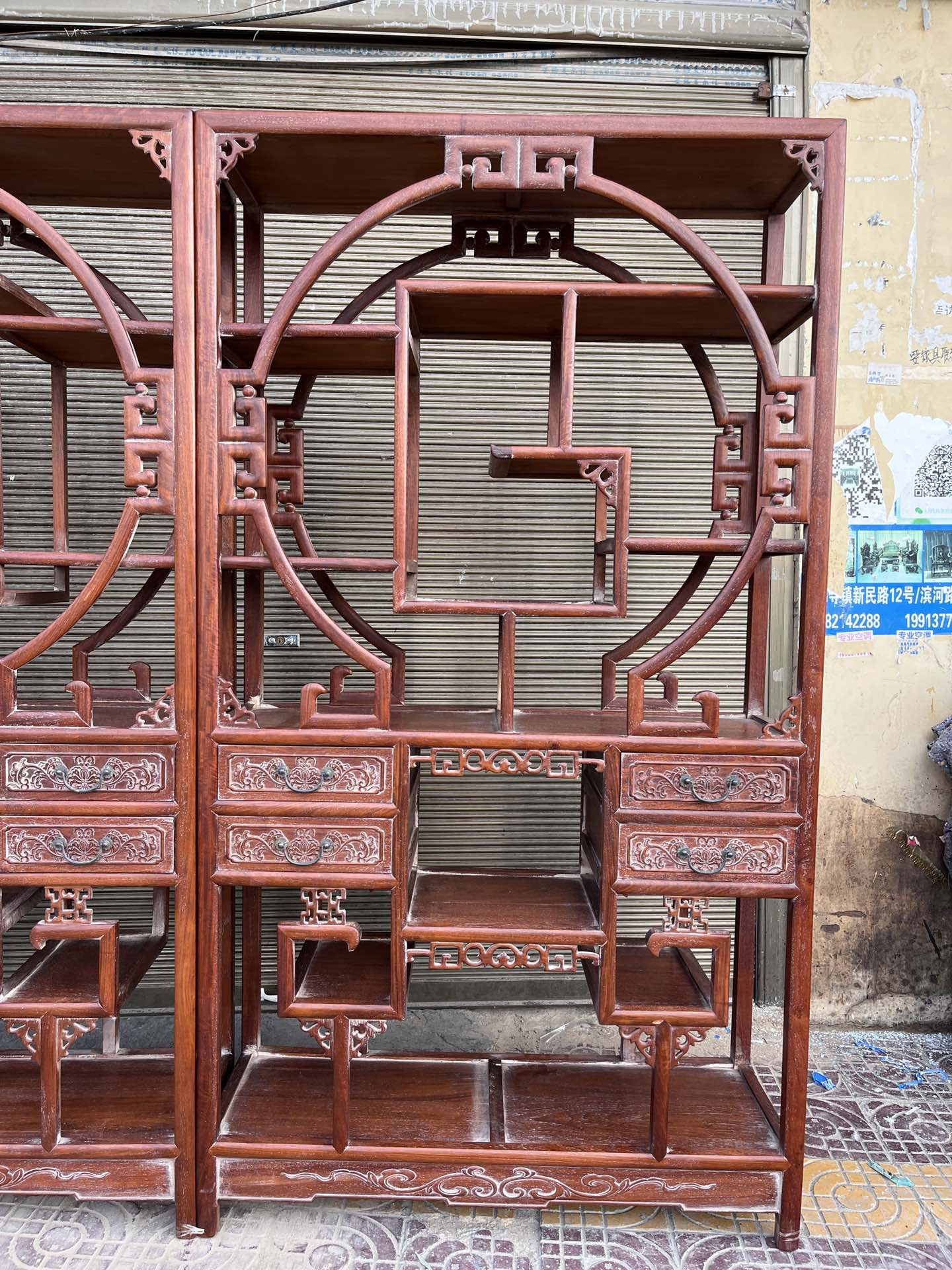 Qing Dynasty Huanghuali wood flower pattern ancient collection rack