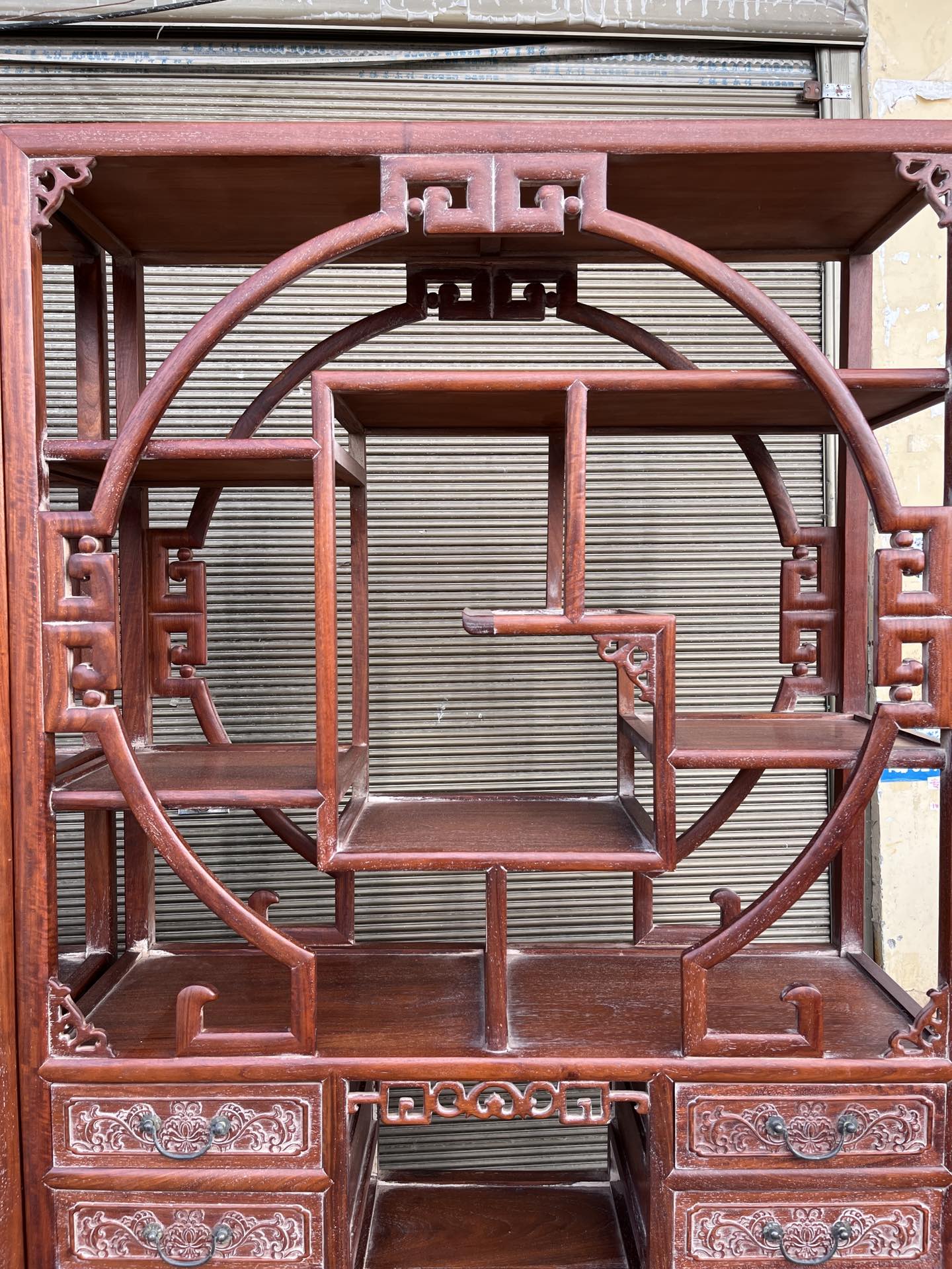 Qing Dynasty Huanghuali wood flower pattern ancient collection rack