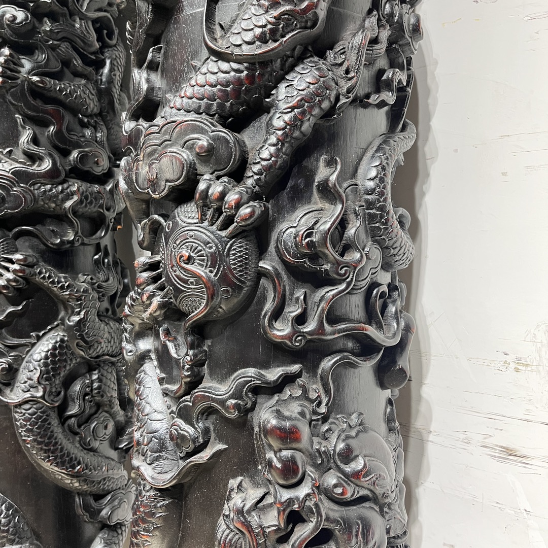 Qing Dynasty Red Sandalwood high-relief Dragon pattern and Feng Shui a pair of pillars