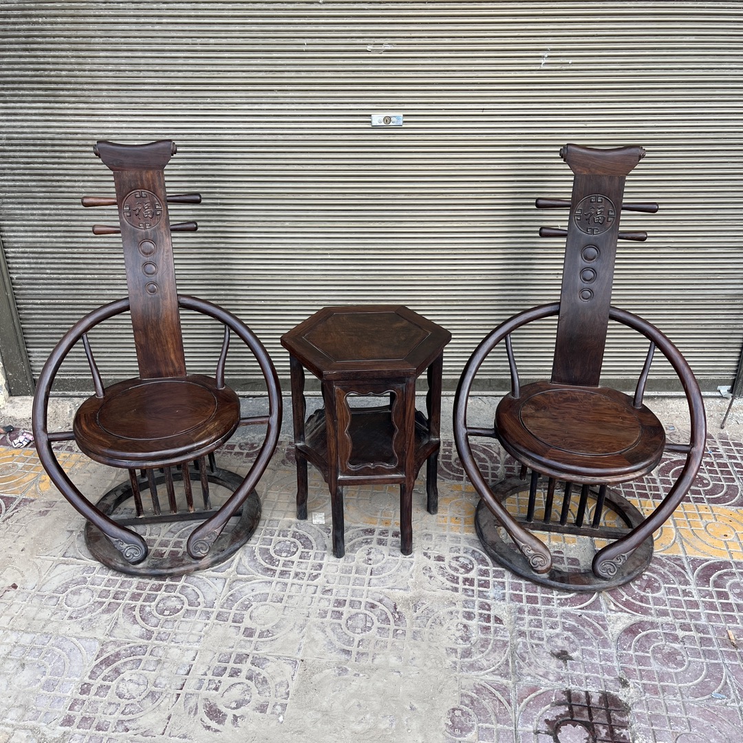 Qing Dynasty Rosewood Smooth polished round Chair