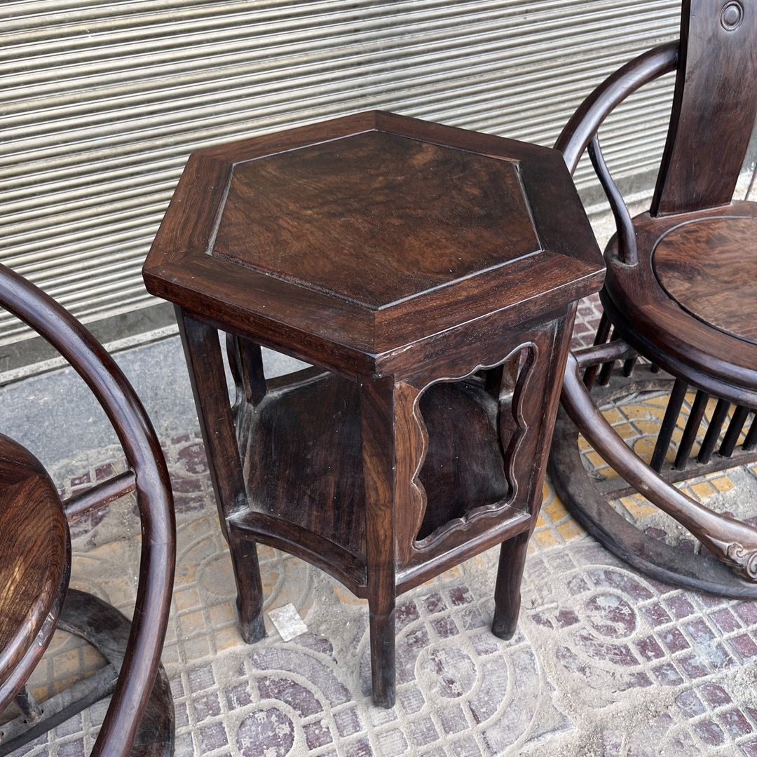 Qing Dynasty Rosewood Smooth polished round Chair