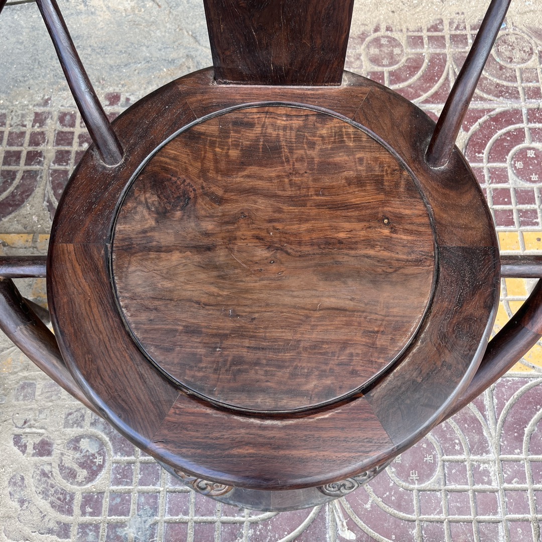 Qing Dynasty Rosewood Smooth polished round Chair