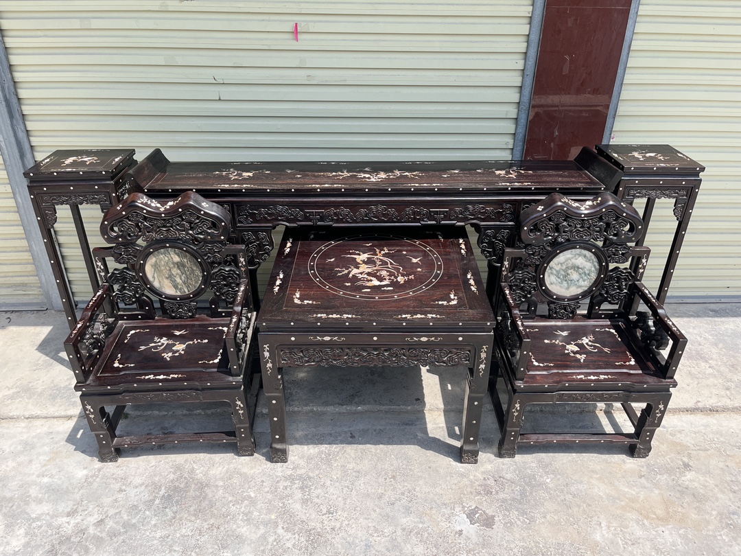 Qing Dynasty Rosewood inlaid with shells smooth polishing Six-piece Tables and chair set