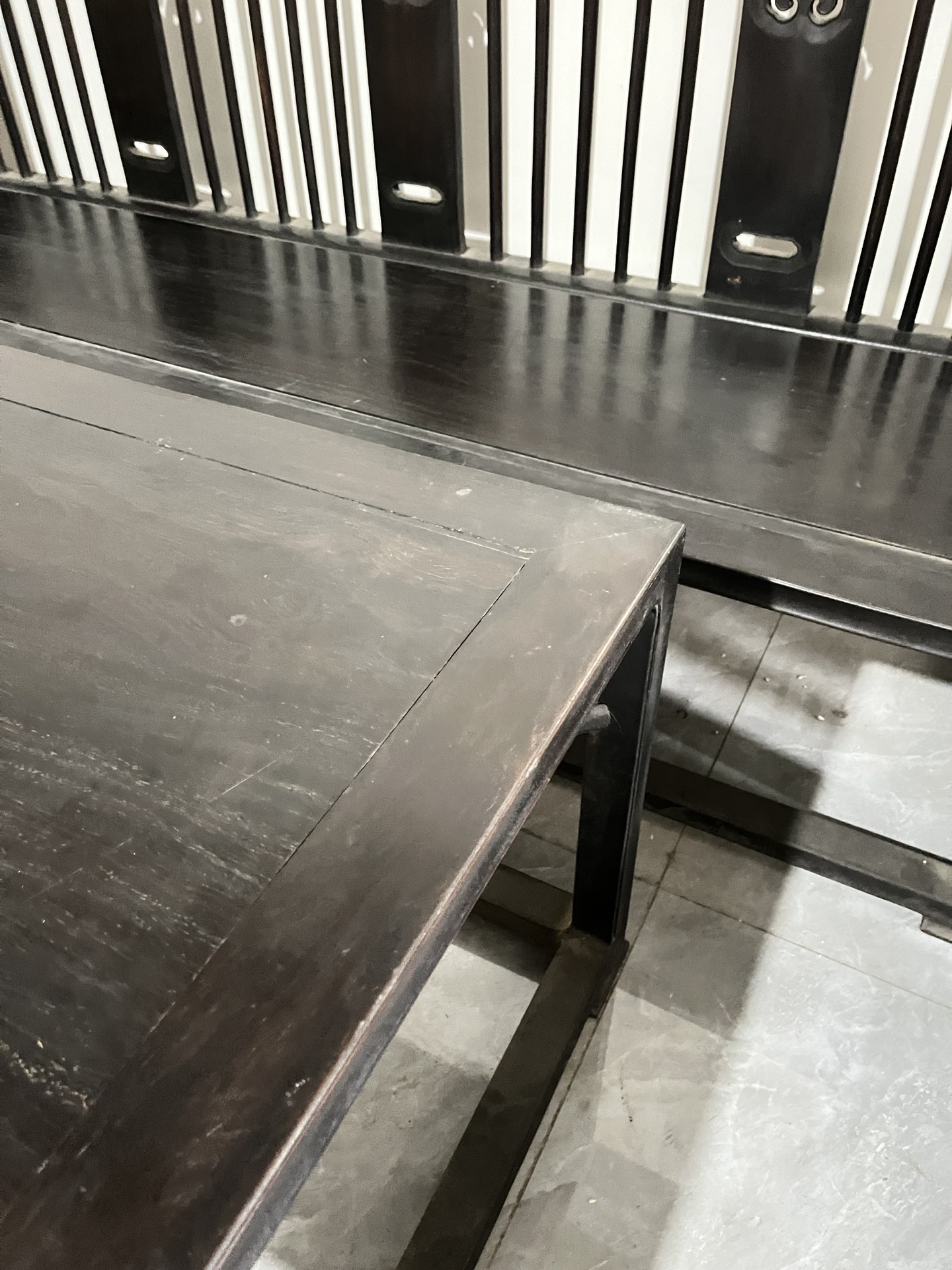 Qing Dynasty Rosewood smooth polishing Six-piece Tables and chair set