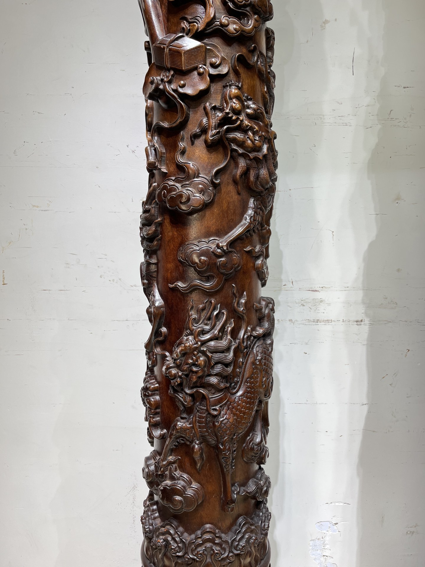 Qing Dynasty Huanghuali high-relief Qilin Xianbao Feng Shui a pair of pillars